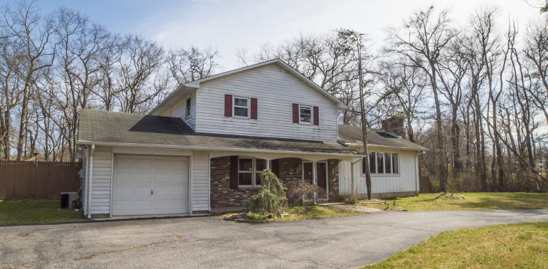 191 Willow Grove Rd, Shamong, NJ 08088